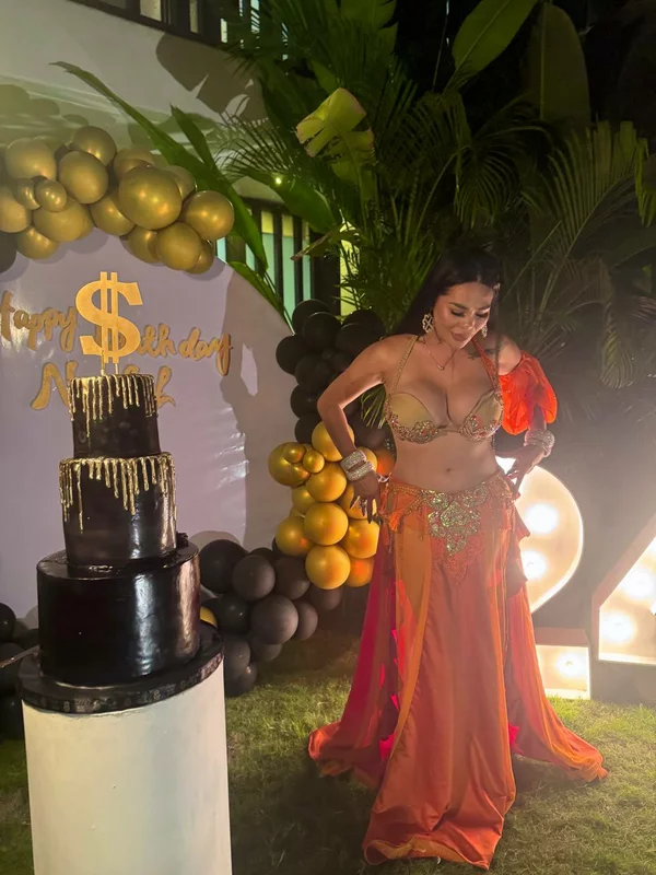 Belly dancer Elma in traditional costume performing in Bali
